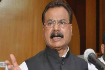 யாரு சாமி நீங்க : கொரோனாவை அனுப்பியது கடவுளின் சூப்பர் கம்ப்யூட்டரா? அஸ்ஸாம் அமைச்சர் அதிரடி