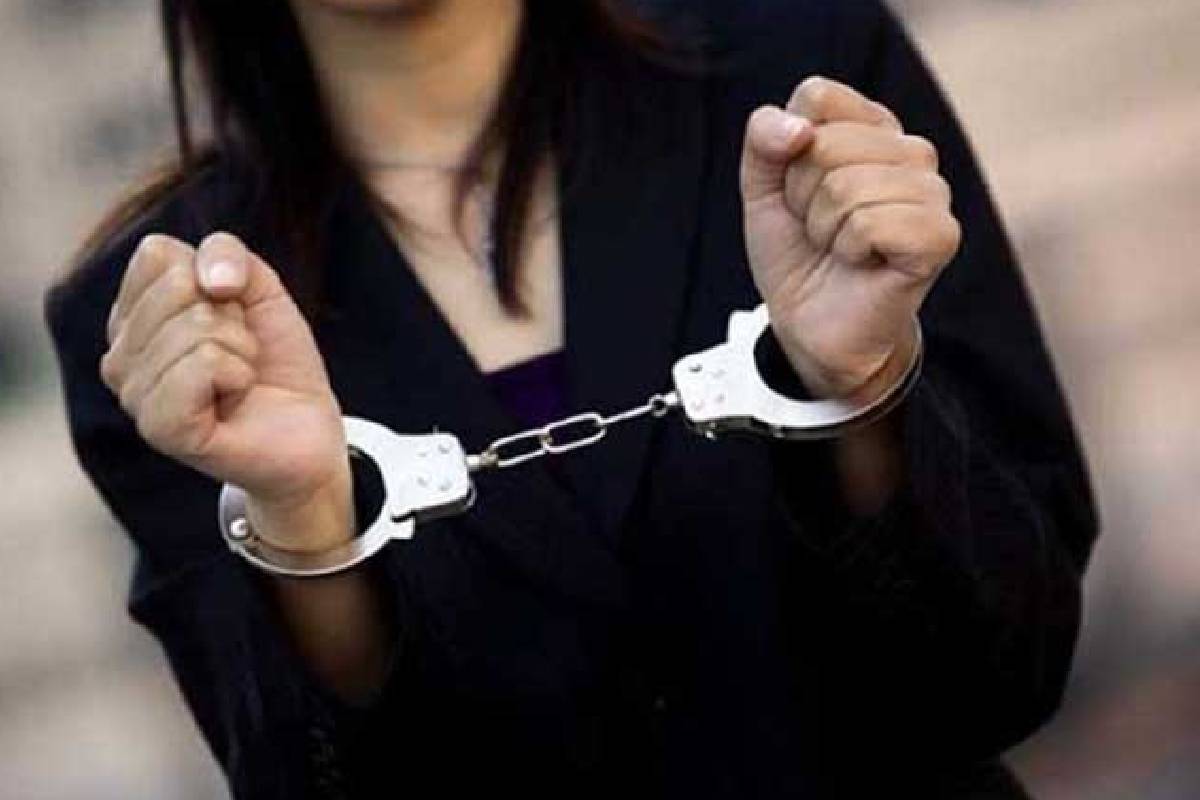 போதை மாத்திரைகளுடன் 23 வயது யுவதி கைது | Women Arrest With Drugs In Gampaha போதை மாத்திரைகளுடன் 23 வயது யுவதி கைது | Women Arrest With Drugs In Gampaha