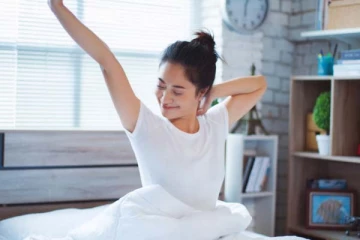 காலை எழுந்ததும் வெறும் வயிற்றில் இதையெல்லாம் சாப்பிட்டுவிடாதீர்கள்