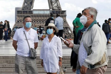 பிரான்ஸில் உச்சம் தொட்ட கோவிட் தொற்றாளர்களின் எண்ணிக்கை