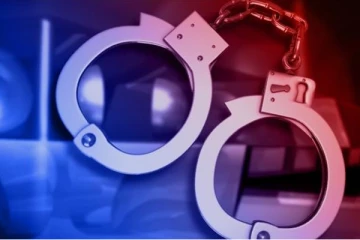 பொலிஸ் சார்ஜன்ட்டின் பயணப் பையை திருடிய குற்றச்சாட்டில் ஒருவர் கைது