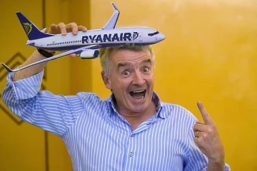 ஐரோப்பிய கார்ப்பரேட் வரலாற்றிலேயே... 100 மில்லியன் யூரோ ஊக்கத்தொகை பெறவிருக்கும் CEO