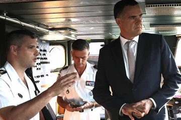 பிரான்ஸ் வெளியுறவு அமைச்சக தலைமை அதிகாரி திடீர் பணி நீக்கம்: நீடிக்கும் மர்மம்