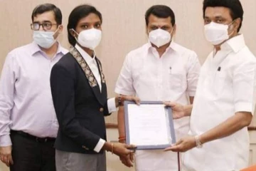 ஒலிம்பிக்கில் பங்கேற்ற 2 தமிழக வீராங்கனைகளுக்கு அரசு வேலை - தமிழக முதலமைச்சர் அதிரடி!