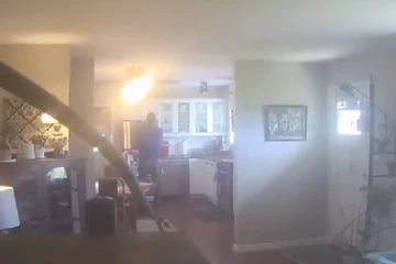 கனடாவில் பால் குடித்தவருக்கு விதிக்கப்பட்ட அபராதம்!