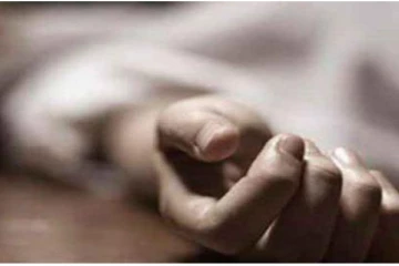 மனைவியை தாக்கிய முதியவர் - கழுத்தை அறுத்துக் கொண்டு தற்கொலை! அதிர்ச்சி சம்பவம்