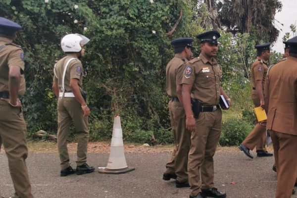 இருவேறு இடங்களில் இருவர் படுகொலை! தீவிர விசாரணைகளில் பொலிஸார் | Deaths Due Jaffna