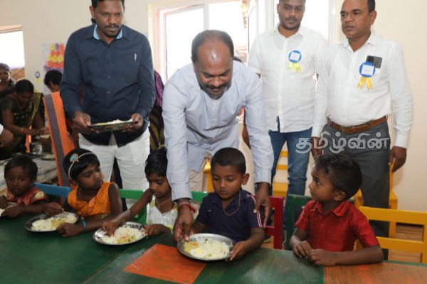 ஜனாதிபதியின் சிறப்பான தலைமைத்துவத்தால் நாட்டில் உணவு தட்டுப்பாடு வீதம் குறைவடைந்துள்ளது: ஜீவன் தொண்டமான் (Video) | Under The Excellent Leadership Of Ranil