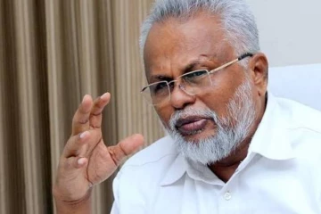 අසාද් මවුලානා ගැන ඩග්ලස්ගෙන් ආන්දෝලනාත්මක ප්‍රකාශයක්