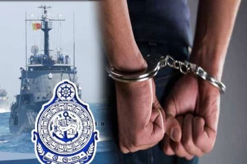 போதைப்பொருள் வர்த்தகத்திற்கு உதவிய கடற்படை அதிகாரிகள் கைது