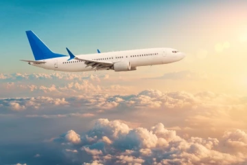 காலநிலை மாற்றம்... நடுவானில் விமானங்கள் குலுங்கல் அதிகரிப்பு: ஆய்வில் வெளியான தகவல்