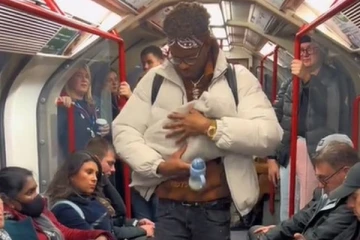 லண்டன் ரயிலில் கைக்குழந்தையுடன் தவித்த ஆணுக்கு தனது இருக்கையை வழங்கிய பெண்! பின்னர் ஏற்பட்ட ட்விஸ்ட்