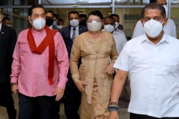 நாடு திரும்புகின்றார் பிரதமர் மஹிந்த ராஜபக்க்ஷ