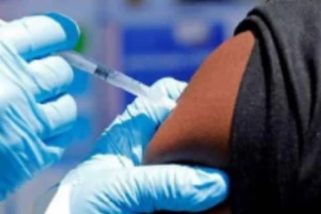 ஈரானில் பொதுமக்களுக்கு கொரோனா தடுப்பூசி போடும் பணி ஆரம்பம்!