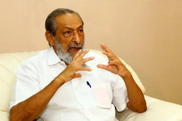 ஆளும் தரப்பிலிருந்து வெளியேறி புதிய கூட்டணிக்கு வியூகம்!: வாசுதேவ நாணயக்கார தகவல்