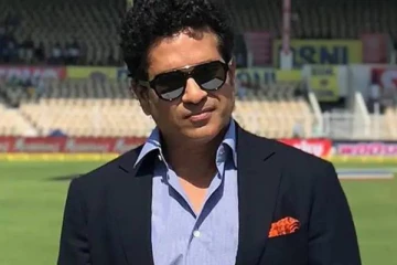 "மிஷன் ஆக்சிஜன்" நிறுவனத்துக்கு இந்தியா அணியின் முன்னாள் கிரிக்கெட் வீரர் சச்சின் ரூ.1 கோடி நிதி உதவி