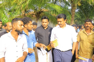 கிழக்கு ஆளுனருக்கு எதிராக மட்டக்களப்பில் பெரும் சதி! நடக்கப்போவது என்ன....