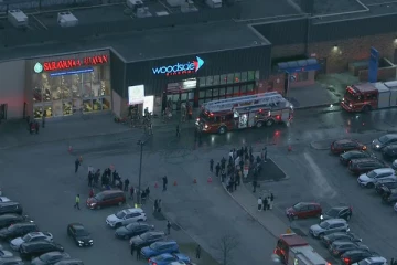 டொரண்டோ திரையரங்கில் ஏற்பட்ட பதற்றம்