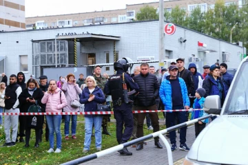 ரஷ்யாவில் பாடசாலை மீது மர்மநபர் துப்பாக்கிச்சூடு! 17 பேர் பலி