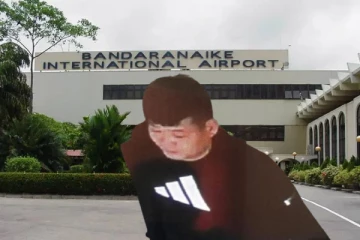 கட்டுநாயக்க வந்த விமானத்தில் கைவரிசையை காட்டிய சீன பிரஜை :வெறுங்கையுடன் நிற்கும் தொழிலதிபர்