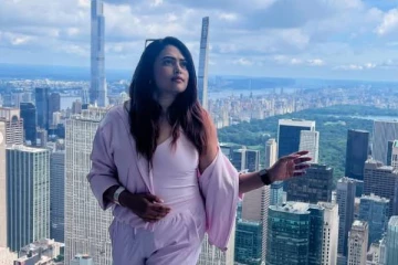 சீரியல் நடிகை ஃபரீனா அசாத்தின் அமெரிக்க ட்ரிப்!! கிளாமர் புகைப்படங்கள்..