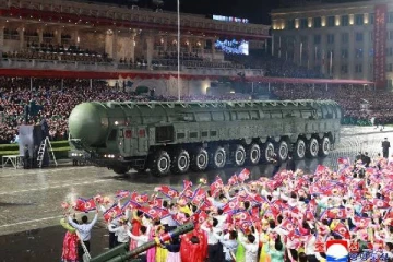 கண்டம் விட்டு கண்டம் பாயும் ஏவுகனை; ஷாக் கொடுத்த வடகொரியா - நடுங்கும் உலக நாடுகள்!