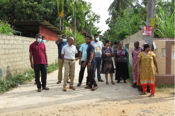 மட்டக்களப்பில் ஆர்ப்பாட்டத்தில் குதித்த பொதுமக்கள் (Photos) | Public Jumping Into Protest In Batticaloa