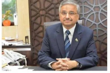 " ரெம்டெசிவிர், ஆக்சிஜன் ஆகியவற்றை சேமிக்காதீர்" எய்ம்ஸ் மருத்துவமனை இயக்குனர் வலியுறுத்தல்