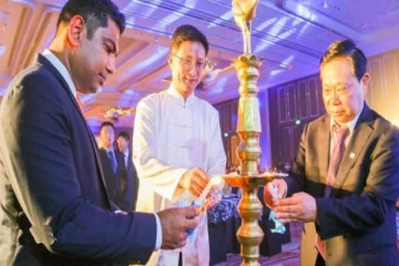 இலங்கையில் தனது ஆதிக்கத்தை நிலைநாட்டும் சீனா நிறுவனம் ஒன்று!