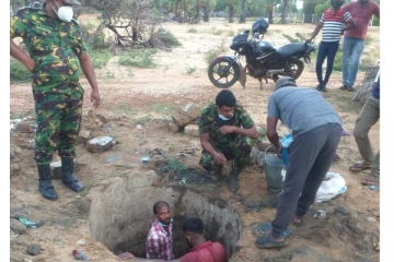 கிணறு ஒன்றிலிருந்து பெருமளவான துப்பாக்கி ரவைகள் மீட்பு