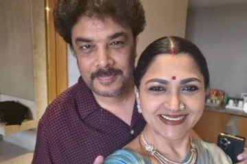 நடிகை குஷ்புவின் மகளா இது, நாயகி போல ஆளே மாறிவிட்டாரே.. லேட்டஸ்ட் போட்டோ ஷுட்