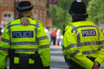 சட்டவிரோதமாக நுழைந்தமை ; இங்கிலாந்தில் சிக்கலில் இலங்கைத் தமிழர் ஒருவர்!