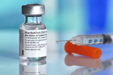 ஒமிக்ரோன் மாறுப்பாட்டிலிருந்து பாதுகாப்பை தரும் பூஸ்டர் தடுப்பூசிகள் : சுகாதார நிபுணர்கள் தகவல்