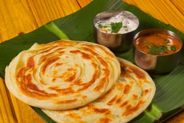 பரோட்டா பிரியரா நீங்கள்? அடிக்கடி சாப்பிட்டால் என்ன நடக்கும் தெரியுமா?