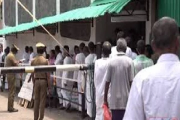வாரத்தில் இரண்டு நாட்கள் கைதிகளை பார்வையிட அனுமதி