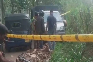 பொலிஸாரை தாக்க முயன்ற கால்நடை கடத்தல் கும்பல் ; காவல்துறையினர் அதிரடி சோதனை