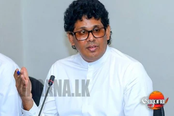 ඇමති වසන්තගේ හානි වූ කීර්තියට කෝටි පහක වන්දියක් ඉල්ලයි..