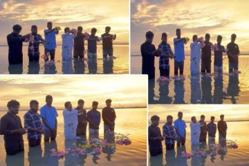 முள்ளிவாய்க்காலில் உயிர்நீத்த உறவுகளுக்கு நந்திக்கடலில் அஞ்சலி