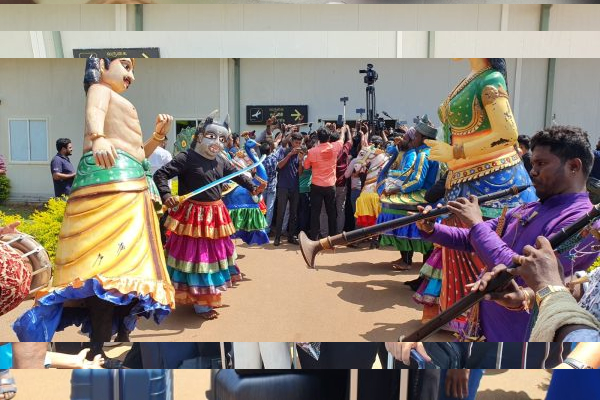 யாழ்ப்பாணத்தில் குவிந்த தென்னிந்திய பிரபலங்கள்! | South Indian Celebrities Gathered In Jaffna