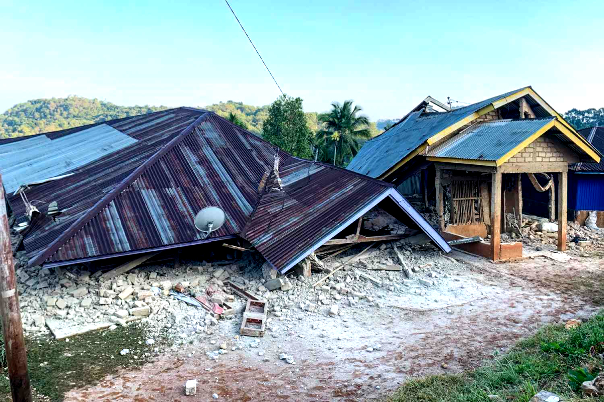 Indonesia-Hit-By-Second-earthQuake-In-A-Day Indonesia-Hit-By-Second-earthQuake-In-A-Day