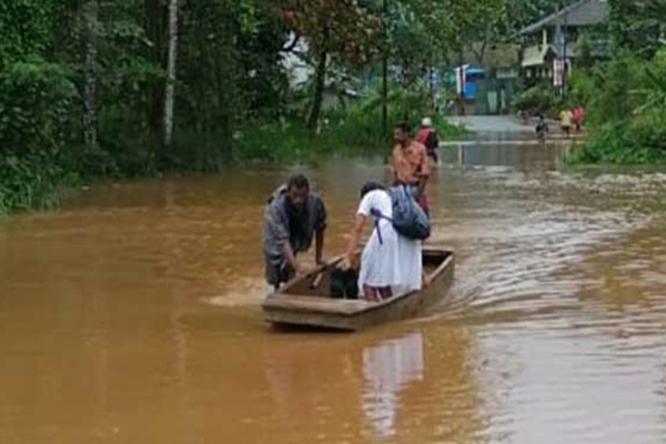 களு கங்கையின் மேல் பகுதிகளுக்கு வெள்ள அபாய எச்சரிக்கை | Flood Warning Kalu River Upper Catchment Area Sl