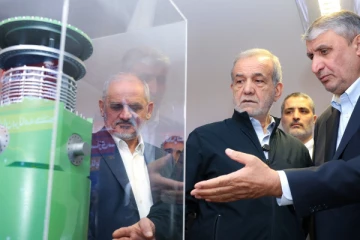 அமெரிக்காவுடன் அணுசக்தி பேச்சுவார்த்தை ; கை கோர்க்கும் ஈரான்!