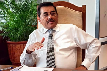 மத்திய வங்கியின் ஆளுநர்  பதவியிலிருந்து நீக்கப்படும் சாத்தியம் - ஐக்கிய மக்கள் சக்தி கேள்வி