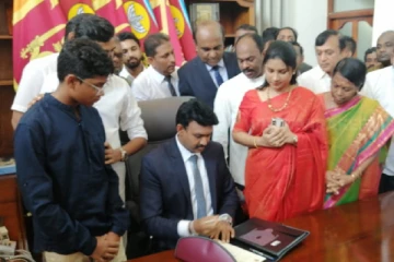 இன்று கடமைகளை கையில் எடுத்த செந்தில் தொண்டமான்!