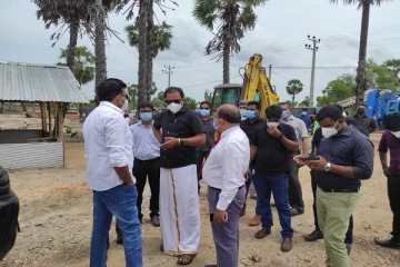 இந்திய முதலீட்டாளர்களுடன் இராஜாங்க அமைச்சர் எஸ்.வியாழேந்திரன் புன்னக்குடாவிற்கு விஜயம்