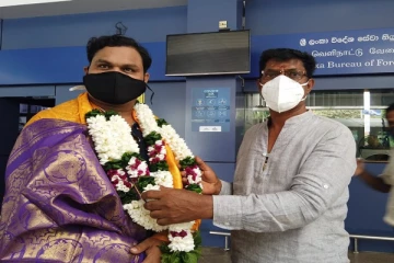 அண்ணாத்த படத்திற்கு நாதஸ்வர இசை ; நாடு திரும்பிய யாழ்  குமரனுக்கு அமோக வரவேற்பு!