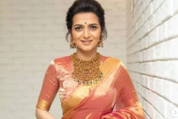 தொகுப்பாளினி டிடியின் கலக்கல் புகைப்படங்கள்