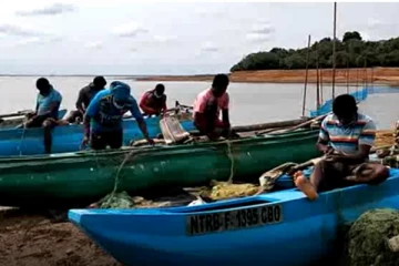 கிளிநொச்சி இரணைமடு குளத்தினை சூழவுள்ள மக்களின் மனக்குமுறல் (Video)