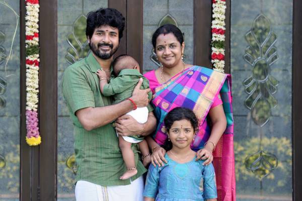 அட சிவகார்த்திகேயன் மகன் குகனா இது, அப்படியே அப்பாவை போல உள்ளாரே?- முதன்முறையாக வெளியான போட்டோ