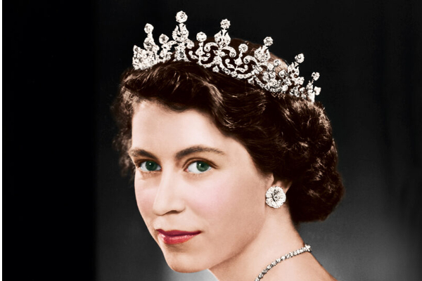 மகாராணி எலிசபெத்தின் சொத்து மதிப்பு எவ்வளவு தெரியுமா? இத்தனை மில்லியன்களா? ஷாக்காகிடாதீங்க! | Queen Second Elizabeth Died Here 500 Million Fo